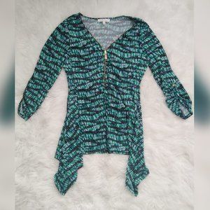 CHAUS NEW YORK

Quarter Zip Sharkbite Top